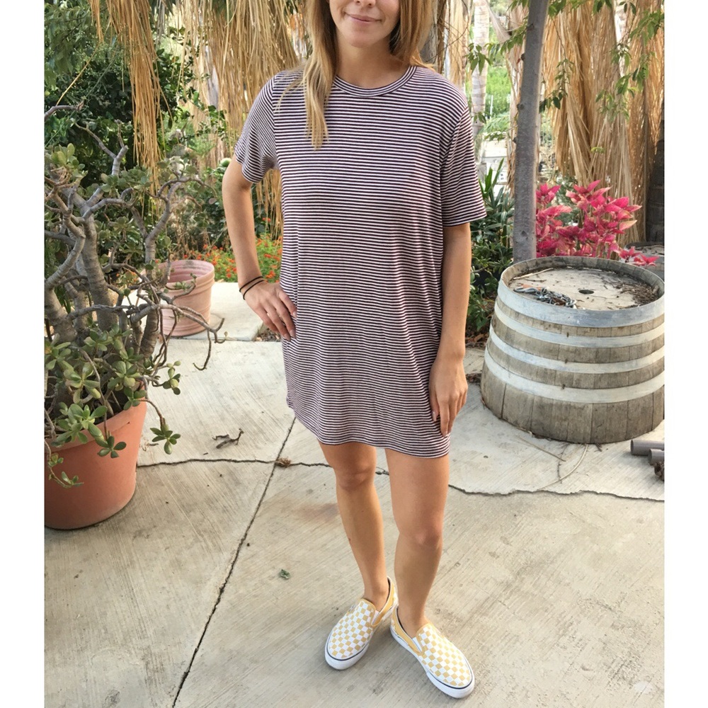 BNWT BRANDY MELVILLE STRIPED T-SHIRT DRESS